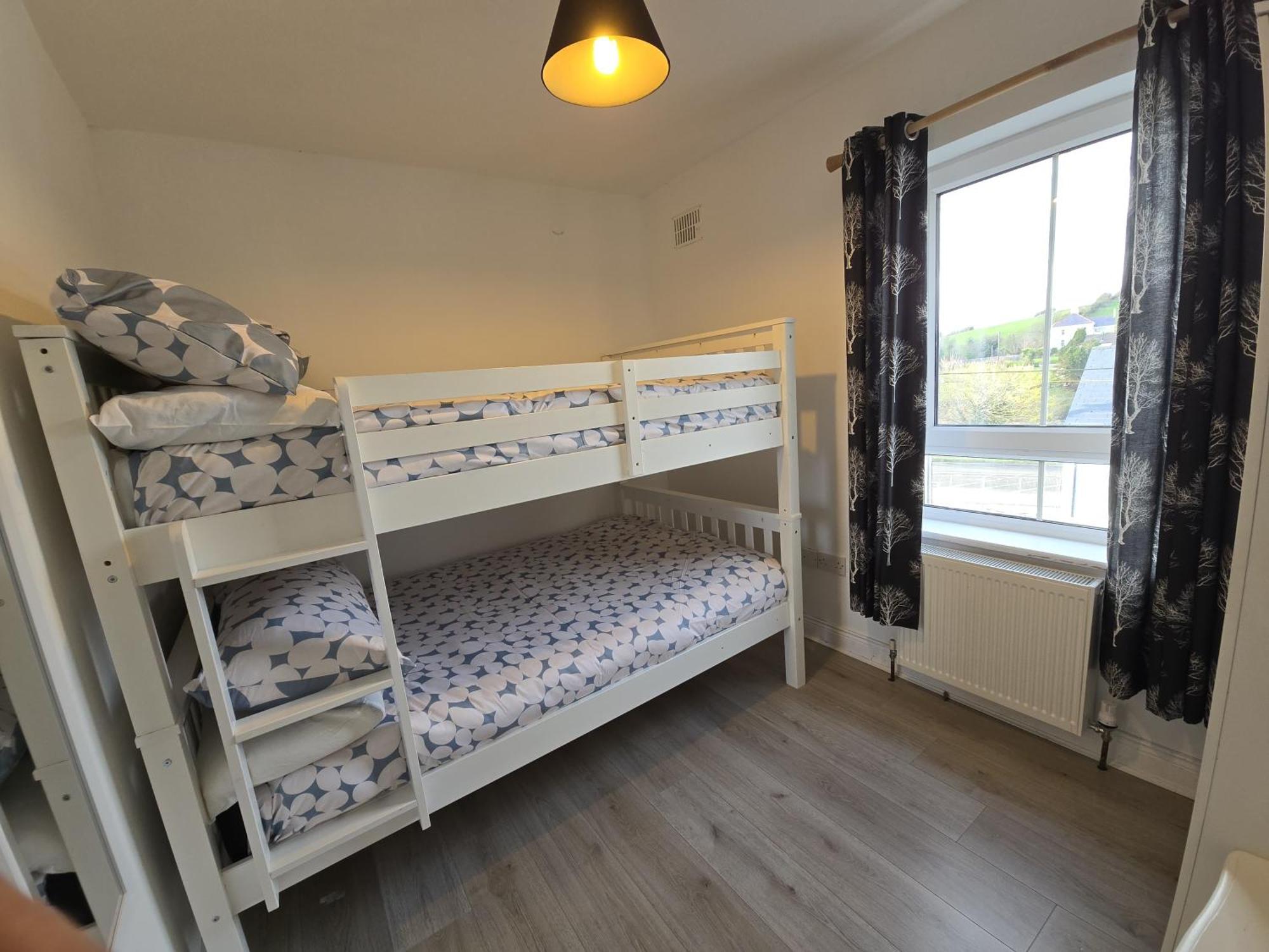 فيلا Wild Atlantic Way - Retreat - Sleeps 12 باليشانون المظهر الخارجي الصورة